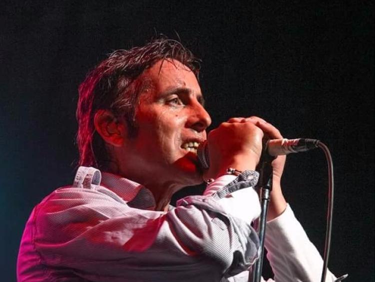 Legendary Irish singer songwriter to play Dundalk