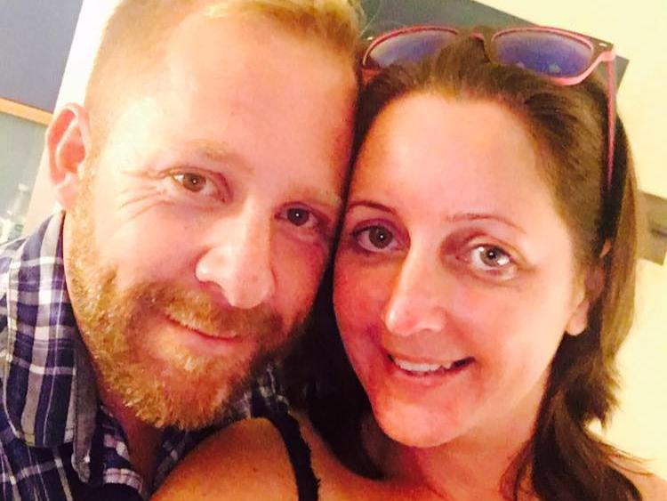 Three footie mad Dundalk FC fans from England need your help!