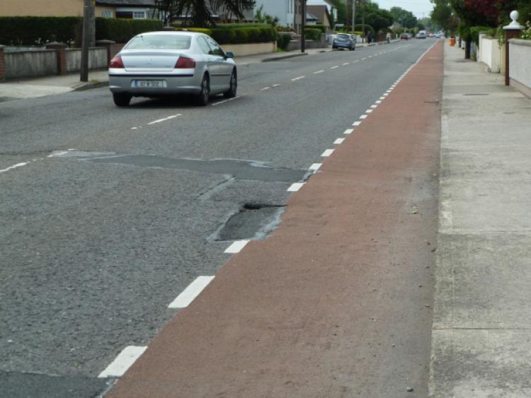 Man hits Avenue Road &lsquo;crater&rsquo; 