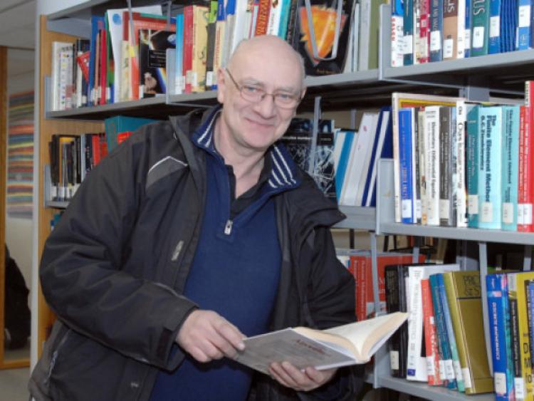 Ferdia helps Dundalk writers 
and organises a book festival 