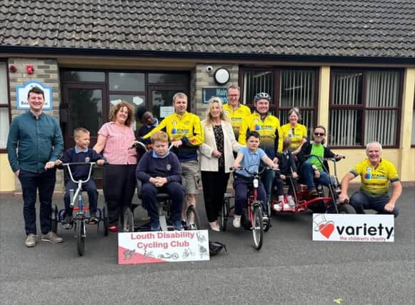 The Louth Disability Cycling Club with Bellurgan NS teachers and students, councillors Antóin Watters, Fiona Mhic Conchoille & Ruairí O Murchú