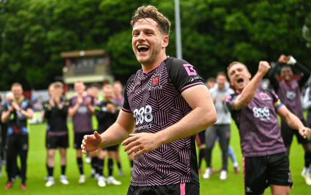 Jamie Gullan of Dundalk celebrates after his side's victory. Photo by Ramsey Cardy/Sportsfile
