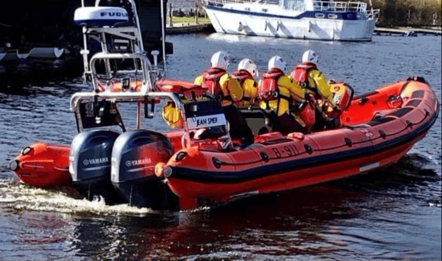 Six people including kids rescued from lake amid warning from RNLI