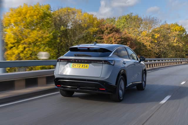 This feeds the high waistline at the side cementing the chunky feel and at the back Nissan didn’t go wild and kept a sort of corporate look lifted from the Qashqai - the new X-Trail is thankfully different so at least all the models won't look clonelike.