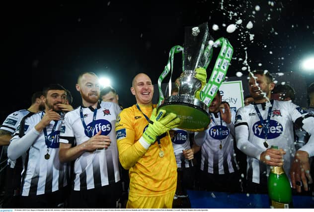 Gary Rogers with the SSE Airtricity league trophy in 2019, his fourth league triumph with the Lilywhites. (Pic: Sportsfile)