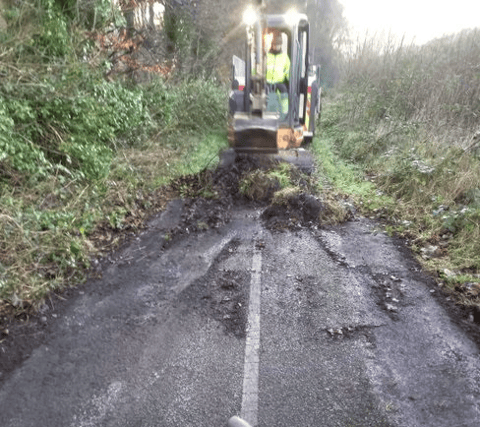 Louth road gets cleared by Council for sole use of cyclists and pedestrians
