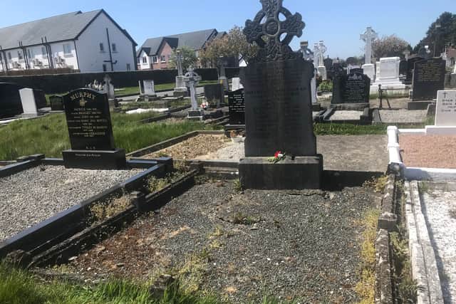 The first pocket contained a €5 note. He put it back. The next pocket he produced a €10 note. That too went back and then another pocket with a €20 note followed the same route. Finally, a fresh, crisp and just off the press, €50 note. Put that towards the ‘Peadar O Dubhda project’. Hugely emotional and bursting with pride I watched this old-age pensioner cycle off.