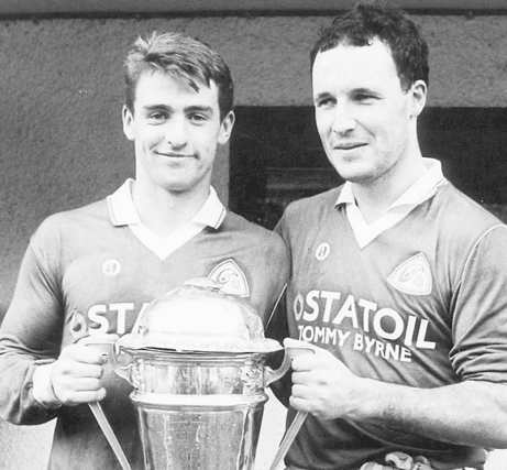 Alan Doherty (left), 1995 Louth senior championship final man of the match, with Ardee St. Mary's captain Brendan Kerin. (Pic: Arthur Kinahan)
