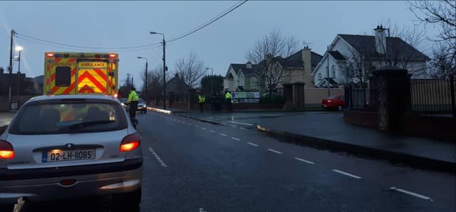 Gardaí making enquiries on the Avenue Road earlier this morning