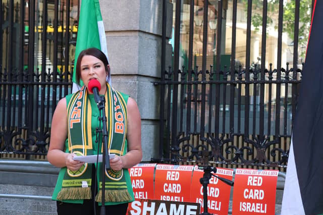 Deputy Byrne speaking at yesterday's protest