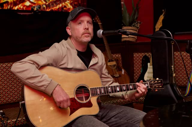 Rory Shaun will perform in Toales on Thursday night