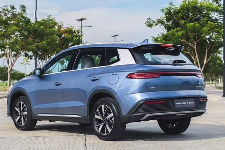 BYD Sealion 5