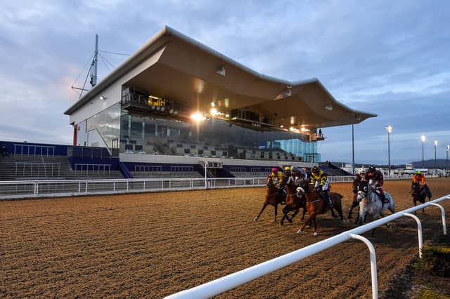 Racing returns to Dundalk Stadium tonight