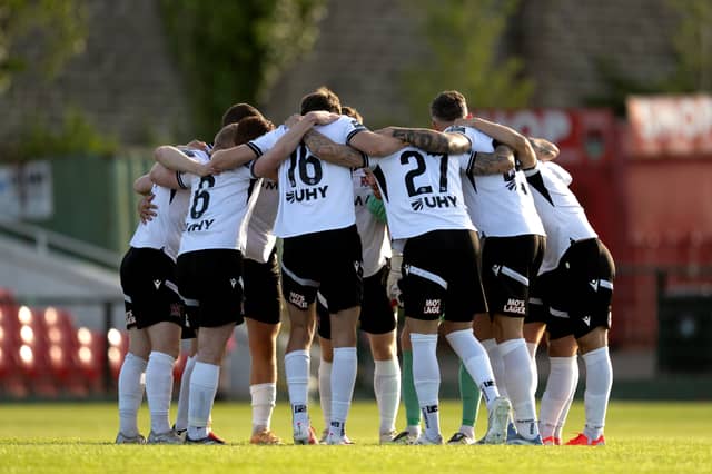 Dundalk players in a huddle