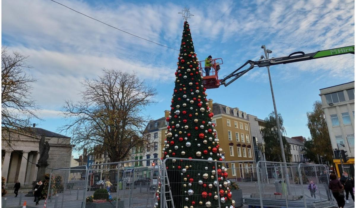 Christmas decorations spring up at the Square and Clanbrassil Street