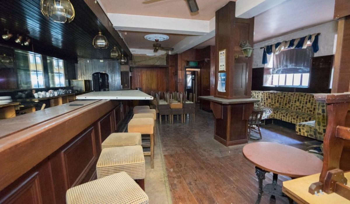 Landmark Dundalk pub put up for sale 