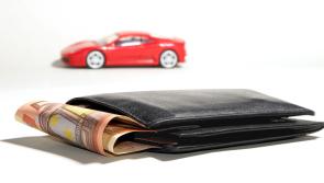 Many motorists in Louth continue to see insurance costs rise	