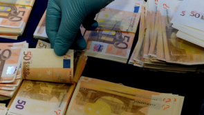 Gardaí issue warning to local traders after counterfeit money is found circulating in Dundalk