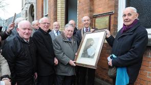 Plaque unveiled for Dundalk hero buried in unmarked grave