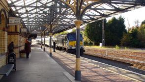 Offer discounts on tickets for delayed trains says Louth senator 
