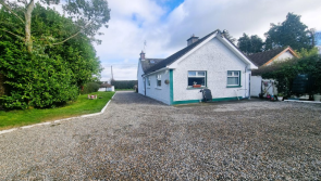 PICTURES: Charming country house just 15 minutes from Dundalk for sale for €300,000