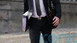 Stephen Donnelly accuses Sinn Fein of &lsquo;weaponising social media&rsquo;