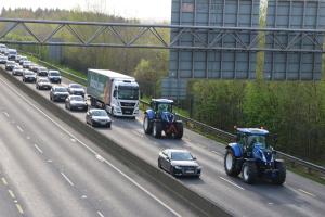 Gardaí warn fuel protesters will face 'full rigours of the law'