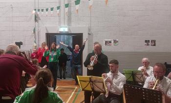 WATCH: Kate O' Connor gets a hero's welcome at her homecoming in Dundalk