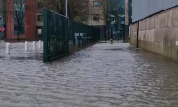  George's Quay fully submerged with the high tide caused by Storm Bram. Video Dundalk Photos