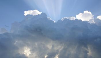 Louth Weather: Dry with spells of hazy sunshine