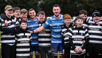 Connors advises young Dundalk RFC players to "Stick to the dream"