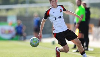 Signing new Dundalk contract "A special feeling" for Tracey