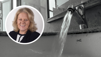 Louth residents being &lsquo;treated with disdain&rsquo; amid &lsquo;serious risk to public health&rsquo;