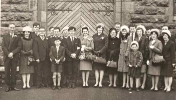 Family with roots in Essexford in Louth celebrates 60th wedding anniversary