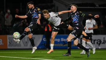 Dundalk FC batrle back to earn draw with Candystripes
