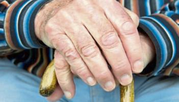 Alone urgently seeks volunteers to support older people in Louth