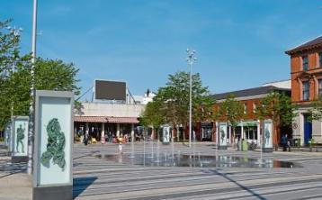 Calls for treacherous Dundalk Market Square to be gritted