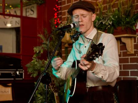 Loads on for music lovers at Dundalk's Toales Live Venue