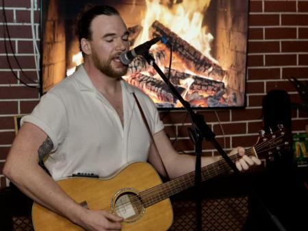 Lots of live music in Dundalk's Toales this bank holiday weekend