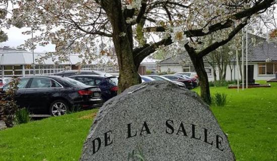 Parents in Dundalk unable to secure school places as schools hit capacity