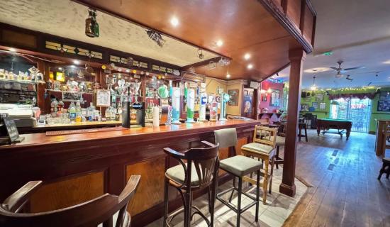 PHOTOS: Iconic family run bar in Dundalk goes on the market