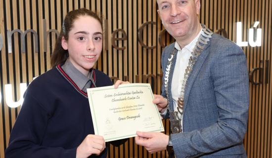 Photos: Louth Gaeilgoir&iacute; receive 2026 Gaeltacht Scholarship 