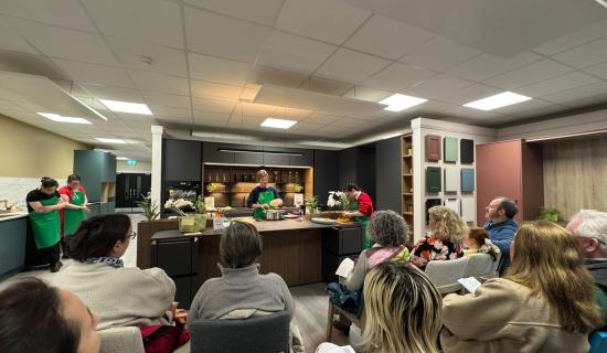 McCarthy Kitchens in Dundalk hosts C&oacute;caireacht agus Comhr&aacute; for Seachtain na Gaeilge