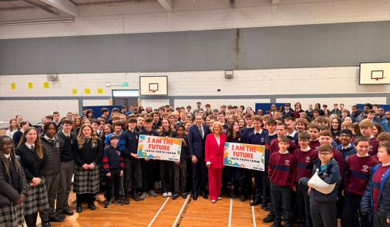 T&aacute;naiste visits Louth and takes part in D&aacute;il-style Leaders' Questions session with 200 students