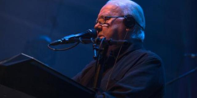 Memorial in honour of Bagatelle frontman Liam Reilly to be unveiled in Dundalk