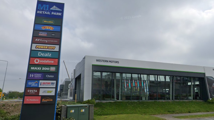 "Pressure cooker" - Calls for urgent changes to M1 Retail Park exits