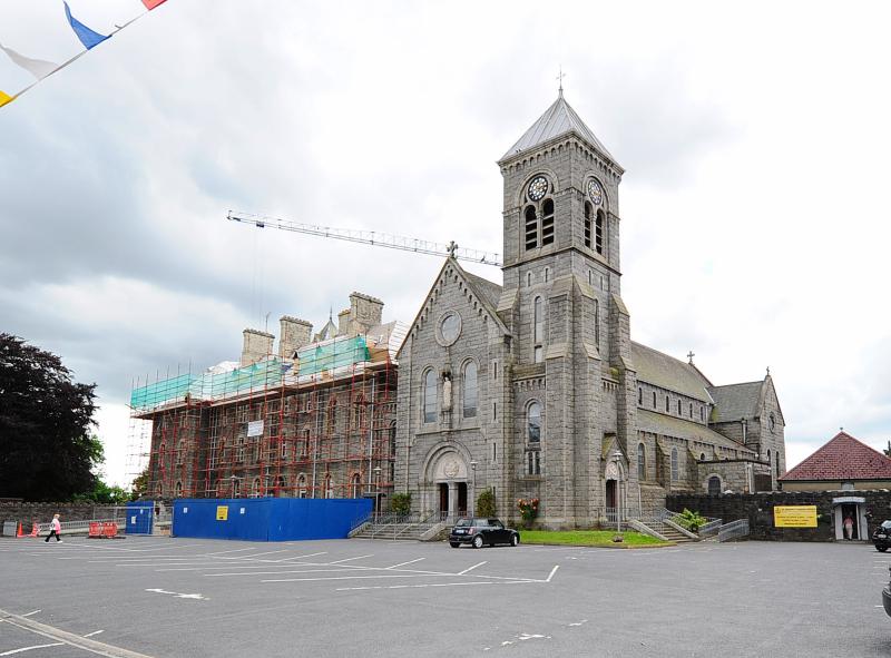 The unmistakable sound of the Novena in Dundalk