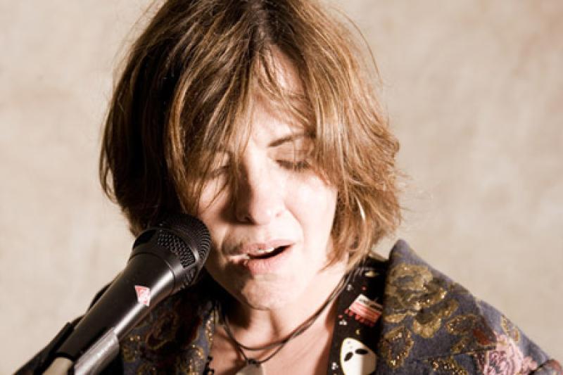 Top Irish songwriter to play Oriel Centre Dundalk