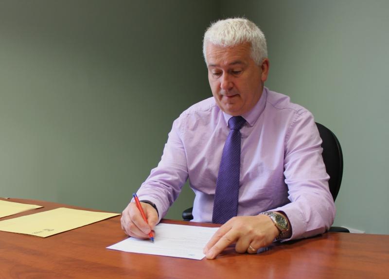 Louth TD calls on Harris to reverse HSE decision to close Sruthan House
