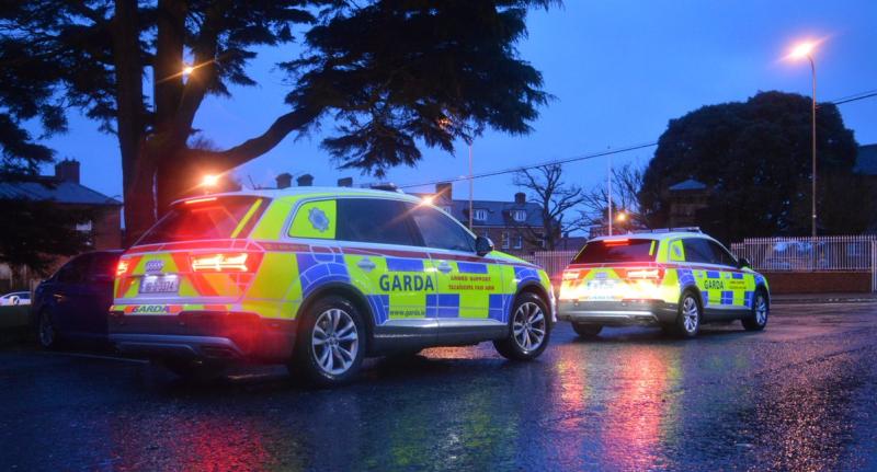 Vehicle smashed & raided in Dundalk car park